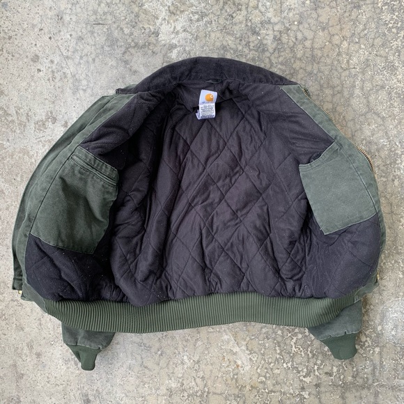 🌲Carhartt Insulated Bomber Jacket (Sz M) - Picture 2 of 6